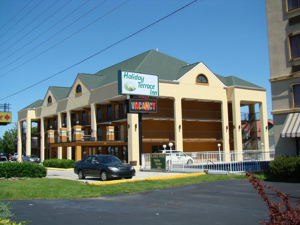 Holiday Terrace Inn - Pigeon Forge Bagian luar foto